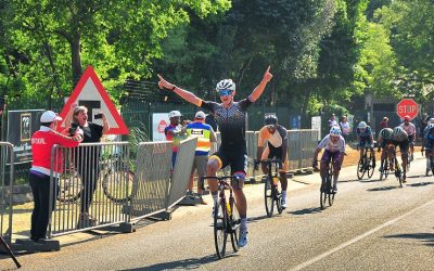 Pritzen, Van de Winkel dominate to take Satellite Classic titles